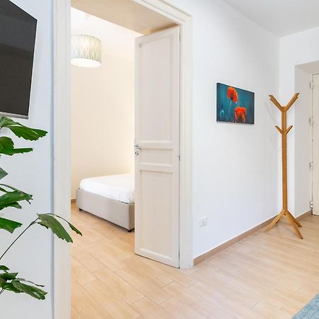 פלרמו Four Luxury Apartment מראה חיצוני תמונה
