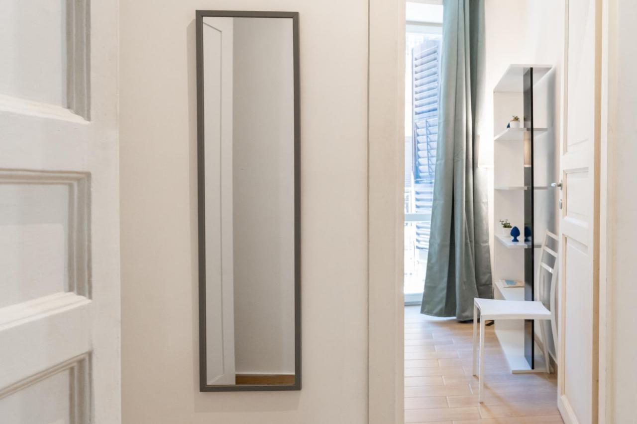 פלרמו Four Luxury Apartment מראה חיצוני תמונה