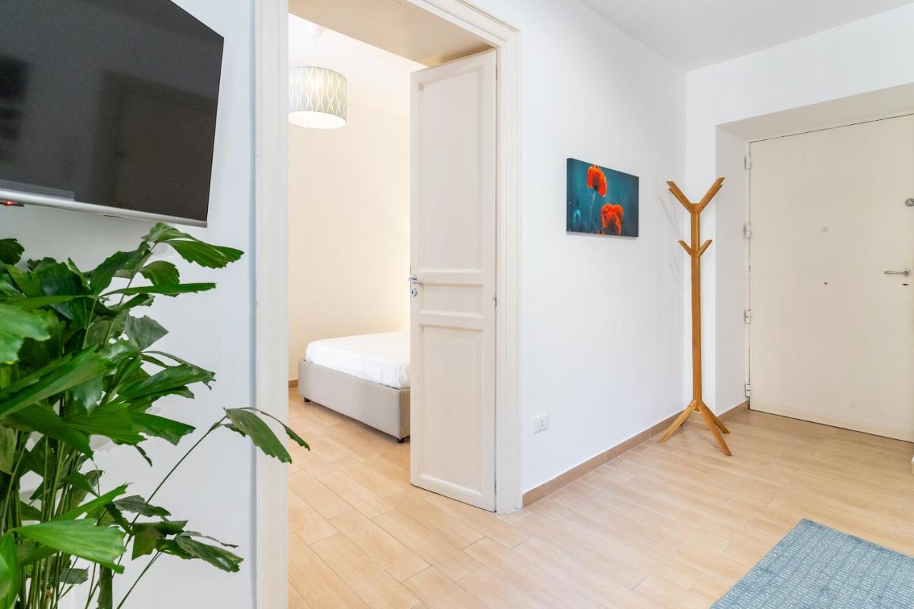 פלרמו Four Luxury Apartment מראה חיצוני תמונה