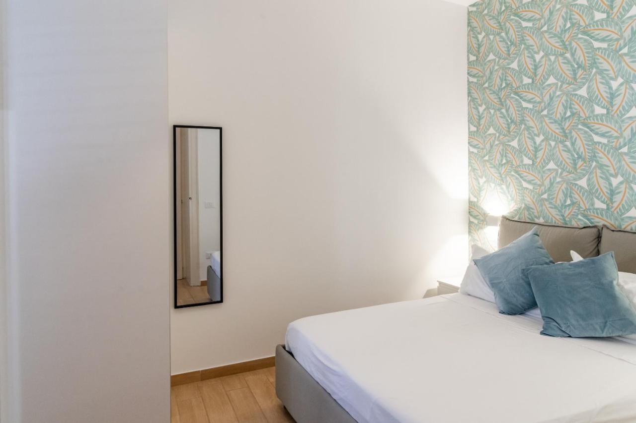 פלרמו Four Luxury Apartment מראה חיצוני תמונה
